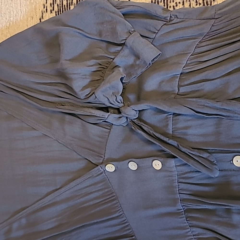 Lightweight gray dress - Picture 6 of 7